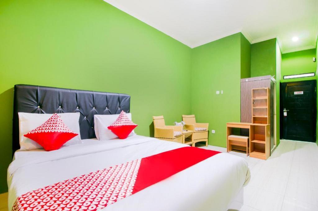 Hotel Oyo 1014 Bettah Coba 2 Sukabumi Exteriér fotografie