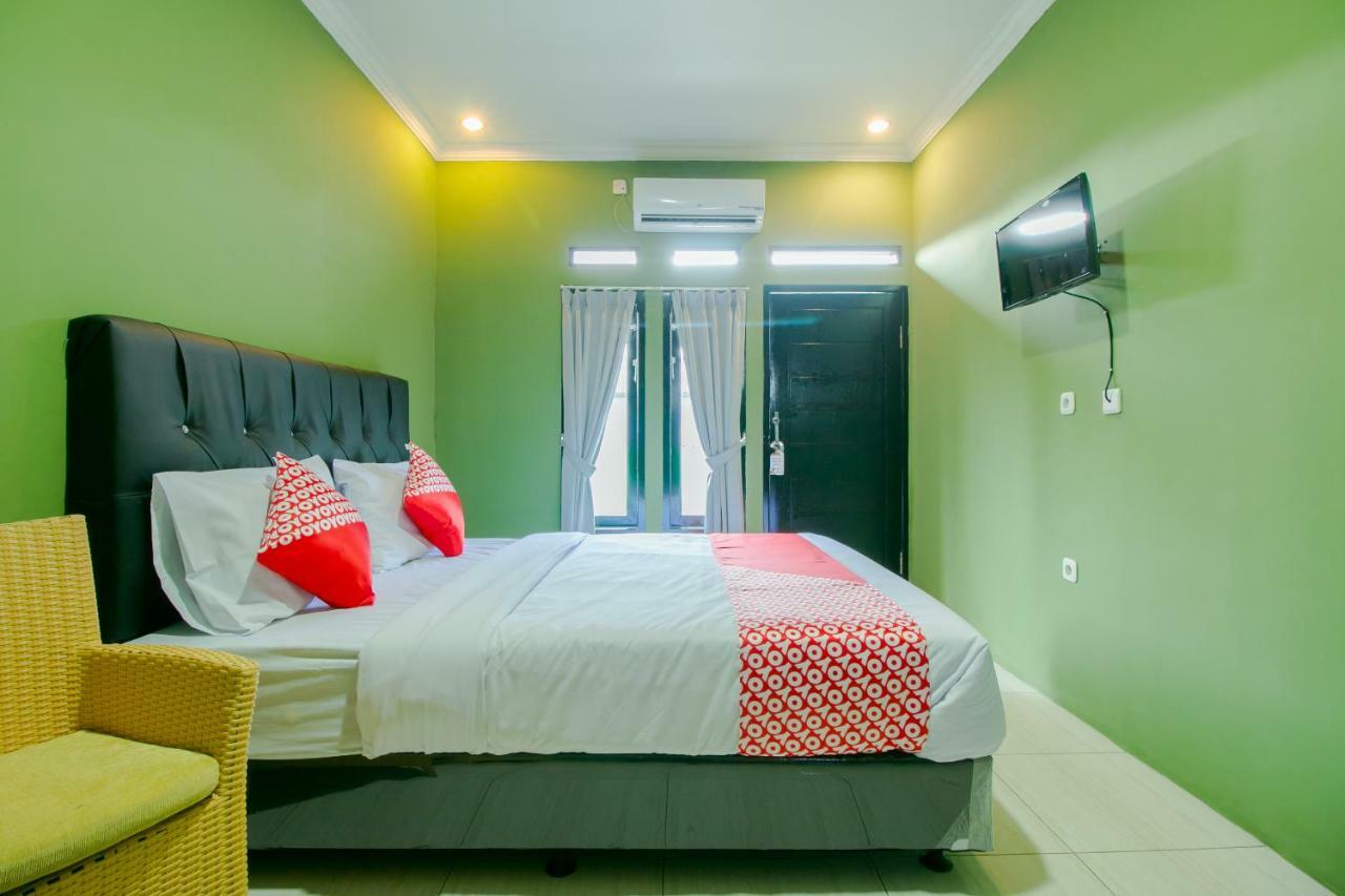 Hotel Oyo 1014 Bettah Coba 2 Sukabumi Exteriér fotografie